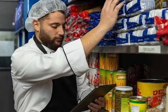 Tecnología puertorriqueña llega a Costa Rica para apoyar la digitalización de inventario en restaurantes, franquicias y comercios de alimentos
